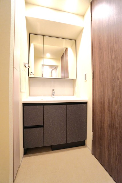 洗面設備　※写真は同タイプ住戸です。