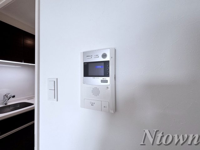 セキュリティ　モニター付きインターフォンです。