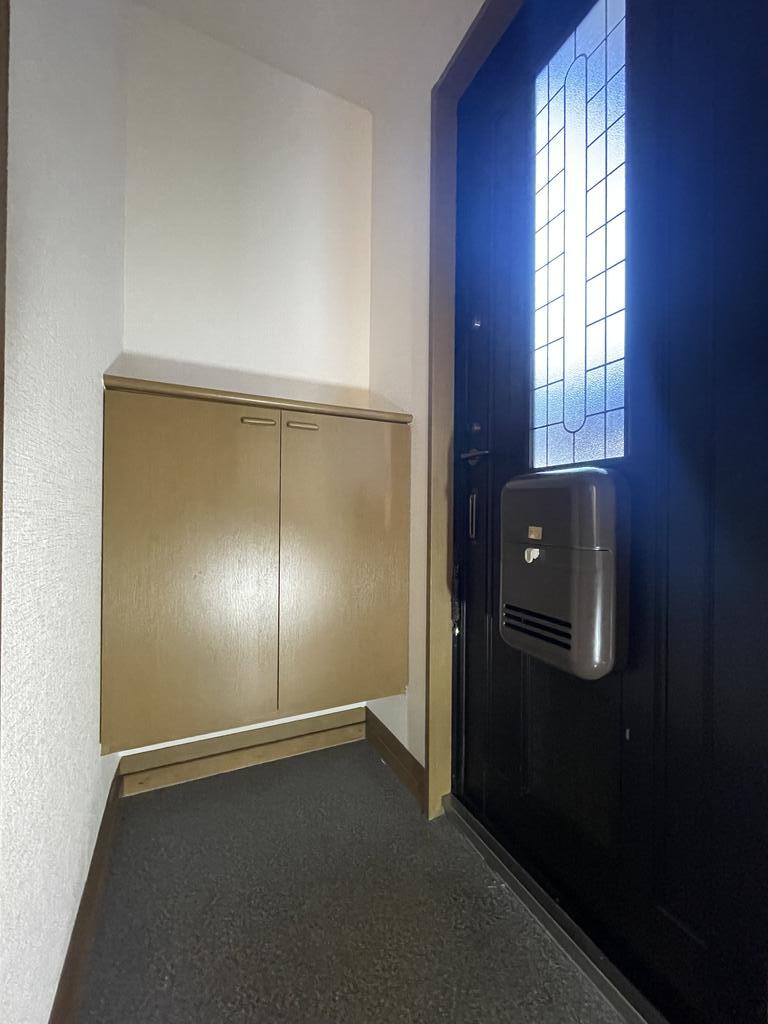 玄関　◆こちらの物件のお問合せは、蕪木不動産へお問合せ下さい◆