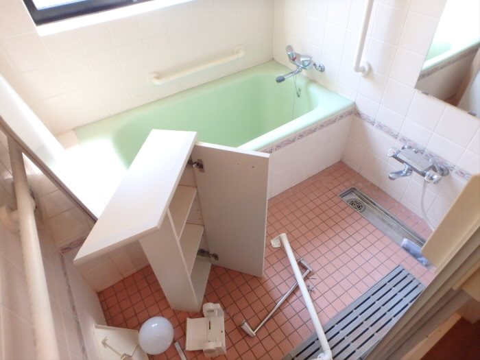 バス・シャワールーム