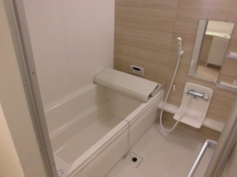 バス・シャワールーム　図面と現状に相違がある場合には現状を優先