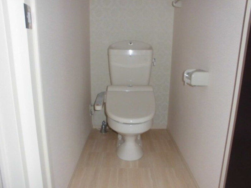 トイレ　図面と現状に相違がある場合には現状を優先