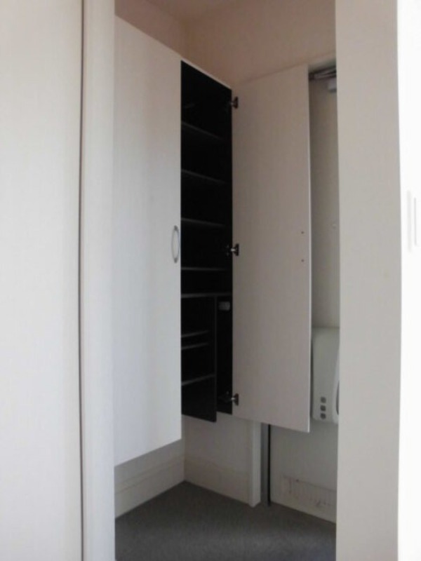 玄関　図面と現状に相違がある場合には現状を優先