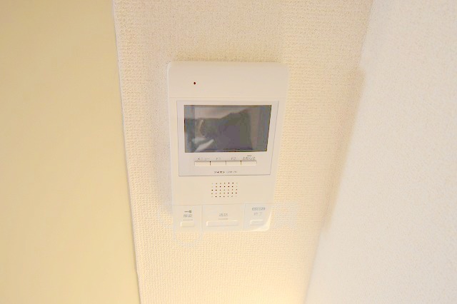 その他設備　モニター付きインターホン