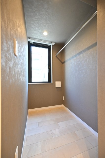 収納　たっぷりとした収納スペースです