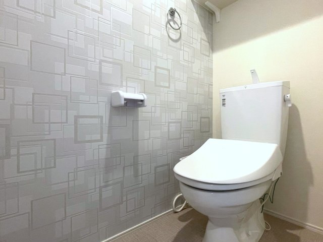 トイレ　モデルルームの為、現状を優先致します。