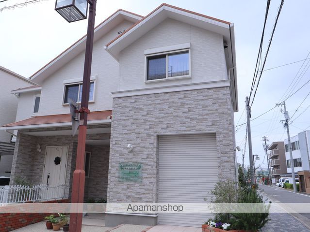 飲食店　ＣｏＣｏ壱番屋（飲食店）まで550m