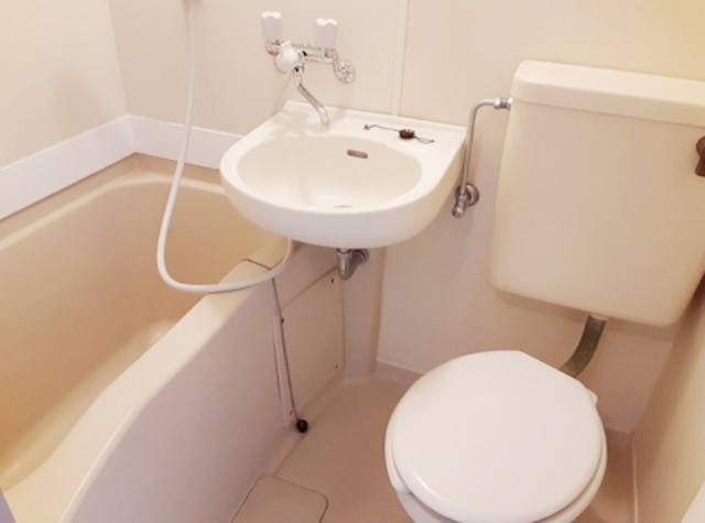 バス・シャワールーム　同仕様参考写真