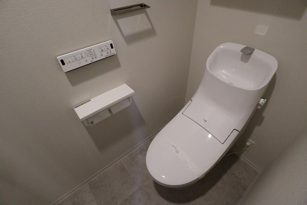 トイレ　シンプルで使いやすいトイレです