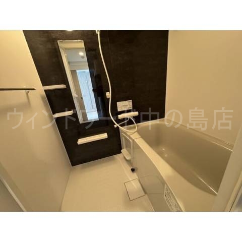 バス・シャワールーム　詳細は、ウィンドワード中の島店までご相談下さい。