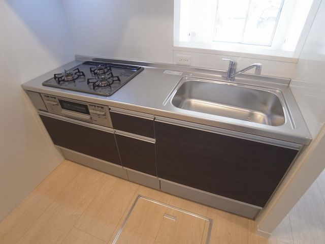 キッチン　★3口ガスコンロにグリル付きキッチン★