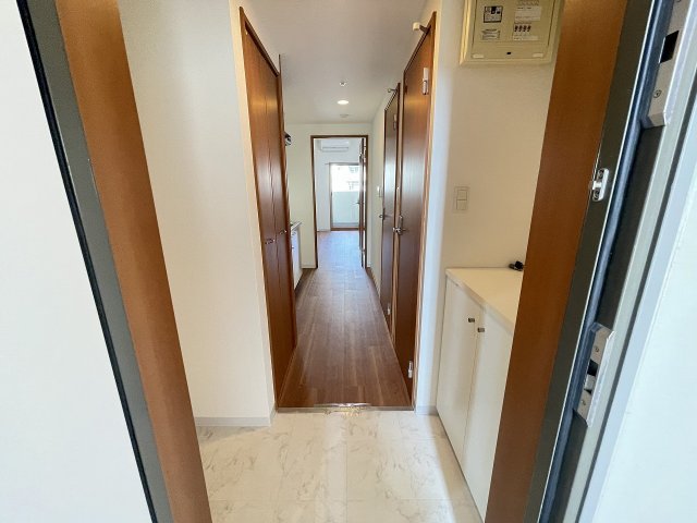 玄関　ゆったりとした玄関です