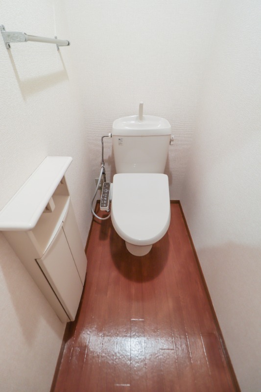 トイレ　図面と現状に相違がある場合には現状を優先