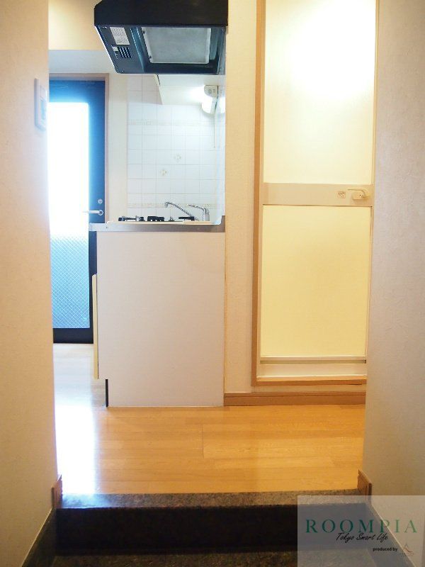 玄関　物件画像