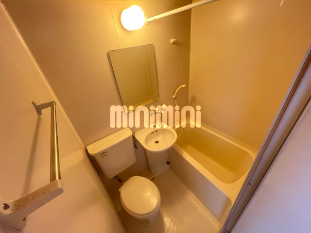 バス・シャワールーム　水周りもキレイです