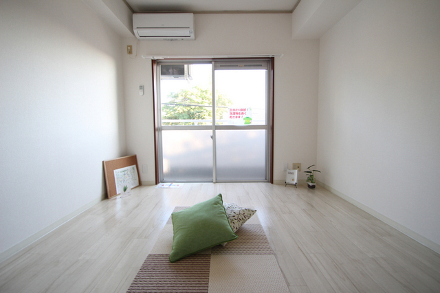 居室・リビング　別室の参考写真です。※現況優先