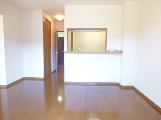 居室・リビング　対面キッチンのＬＤＫ１１，７帖