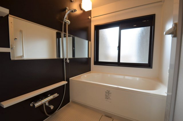 バス・シャワールーム　日々の暮らしに欠かせないお風呂です