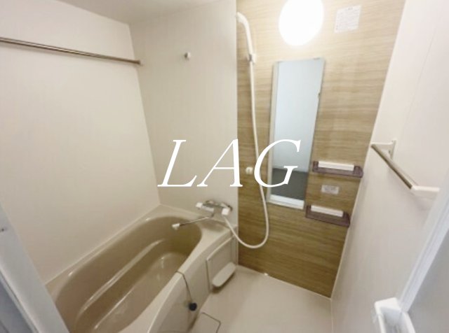 バス・シャワールーム　お風呂です。