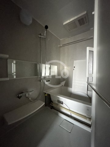 バス・シャワールーム　リビエナ　グラン　新梅田　風呂