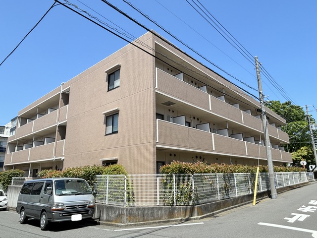 建物外観　人気の鉄筋コンクリート造！マンションタイプのご紹介です♪