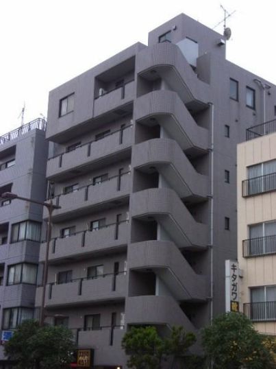 建物外観　落ち着いた雰囲気の外観です