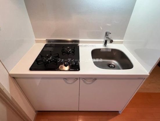 キッチン　★《見学予約受付中》仲介手数料無料にてご紹介★