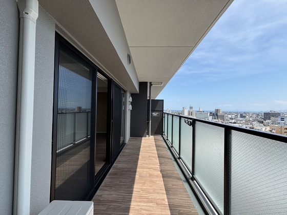 バルコニー　バルコニー