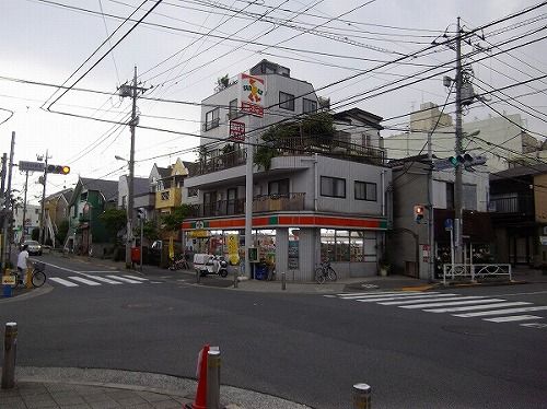 コンビニ　サンクス（コンビニ）まで226m