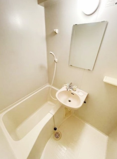 バス・シャワールーム　別部屋同仕様