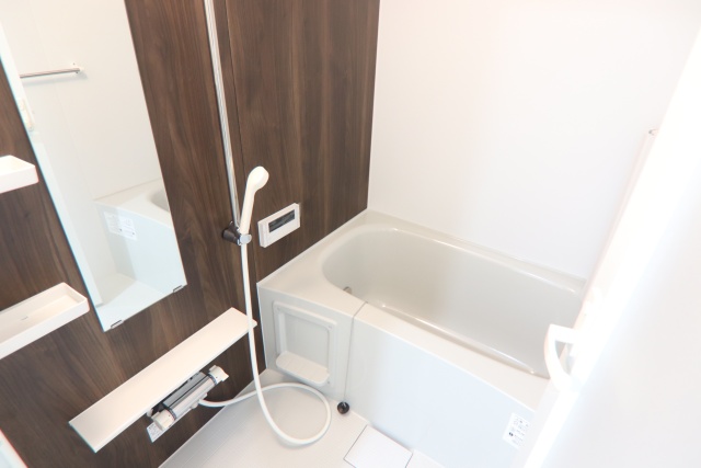 バス・シャワールーム　※別室の参考写真の為、現況優先です。