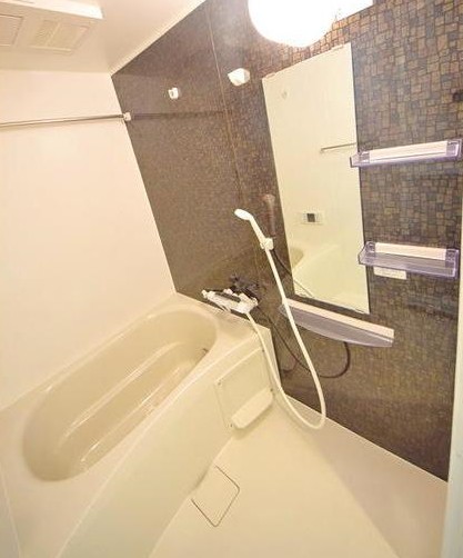 バス・シャワールーム　きれいなお風呂です☆