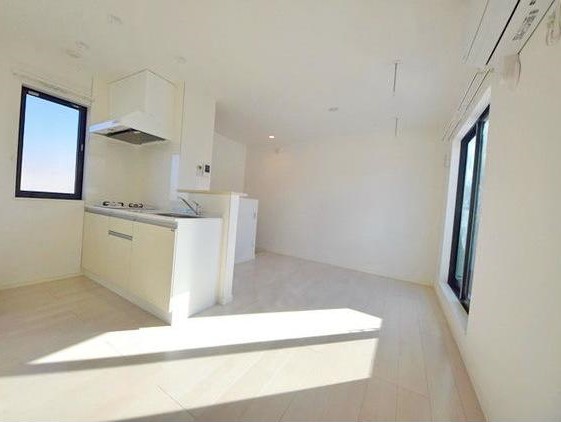 居室・リビング　ゆったりとした居間です☆