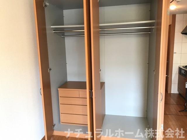 収納　クローゼット