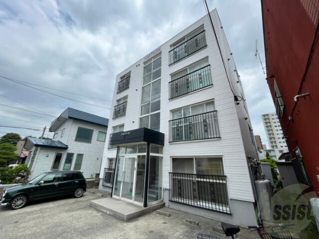 建物外観　札幌市北区北２６条西「ノース２６６」