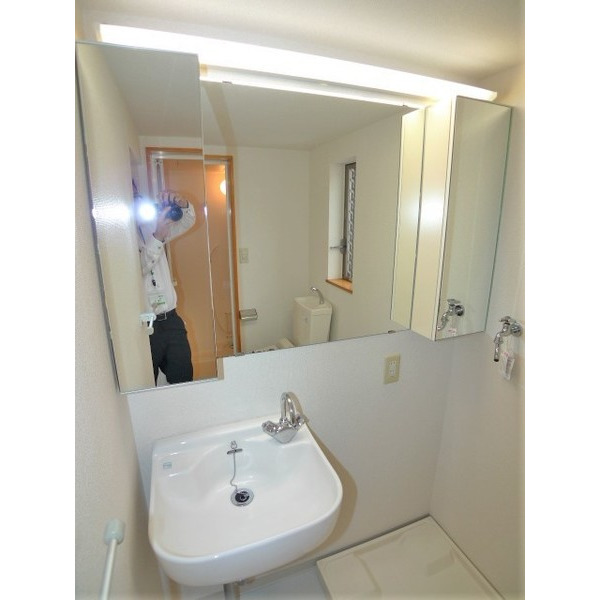 洗面設備　別室参考写真