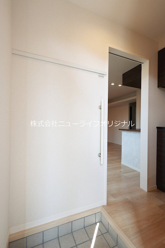 玄関　シューズボックス付きの玄関です！