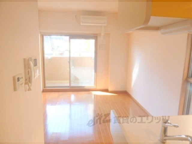 居室・リビング　居室