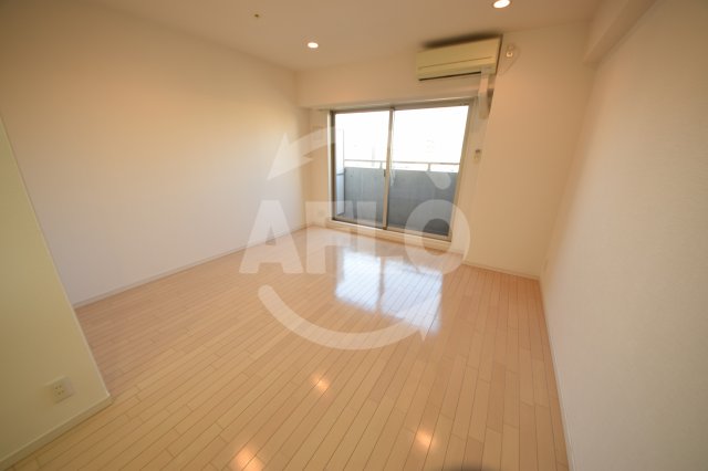 居室・リビング　ブラービ上本町　洋室