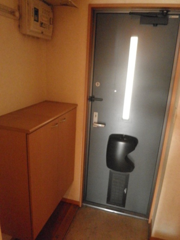 玄関　図面と現状に相違がある場合には現状を優先