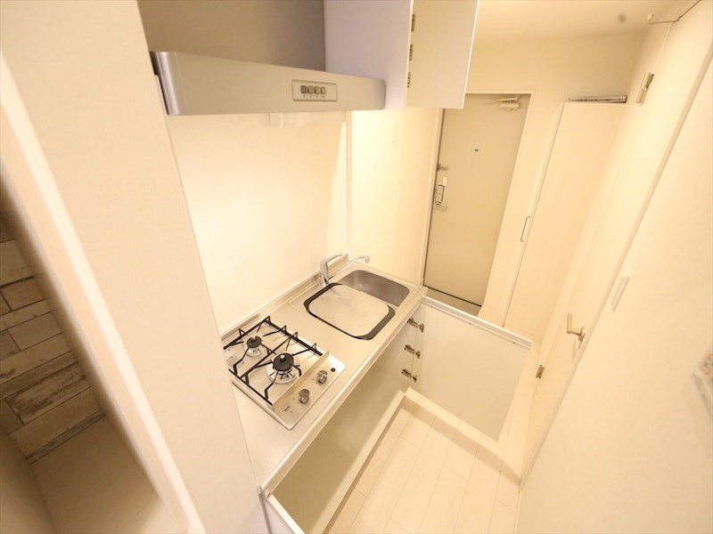 キッチン　システムキッチン（ガス2口コンロ付）　同仕様写真