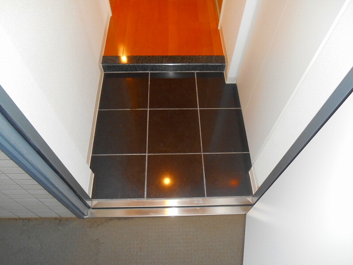 玄関　別部屋参考写真