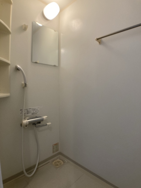バス・シャワールーム　シャワールーム
