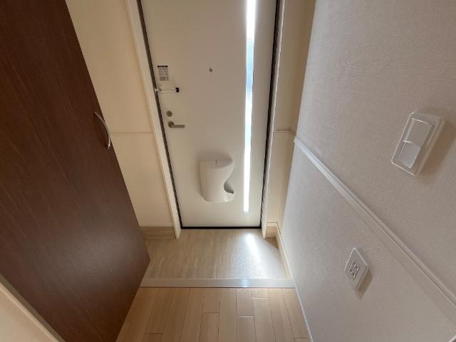 玄関　玄関（イメージ）