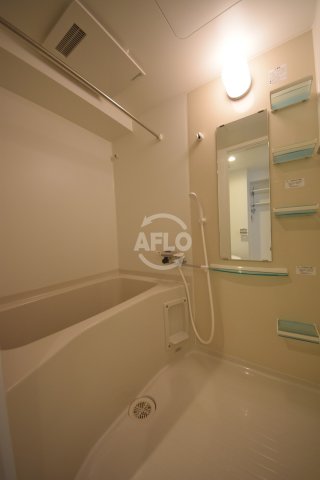 バス・シャワールーム　セレニテ上町台　風呂