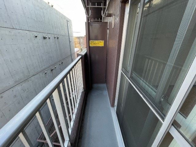 バルコニー　バルコニー※概略資料につき現況を優先します。