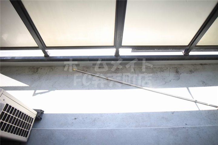 バルコニー　外からの目が気にならないバルコニーで洗濯物が干せます