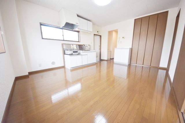 居室・リビング　★お部屋探しはタウンハウジング高幡不動店まで★