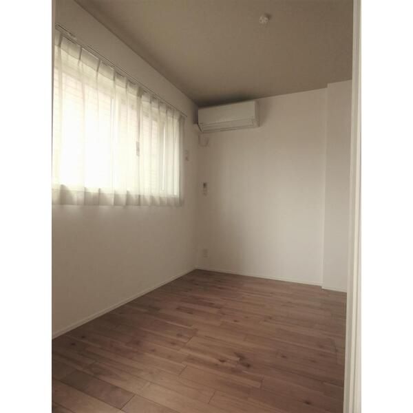 居室・リビング　１４　ＯＮＥ　ＦＯＵＲ　ＭＩＮＡＭＩ　ＩＫＥＢＵＫＵＲＯ　豊