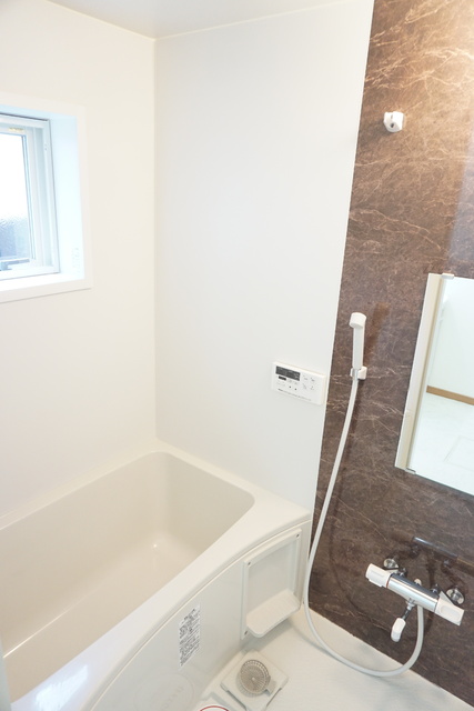 バス・シャワールーム　★追焚付きバスルームです★